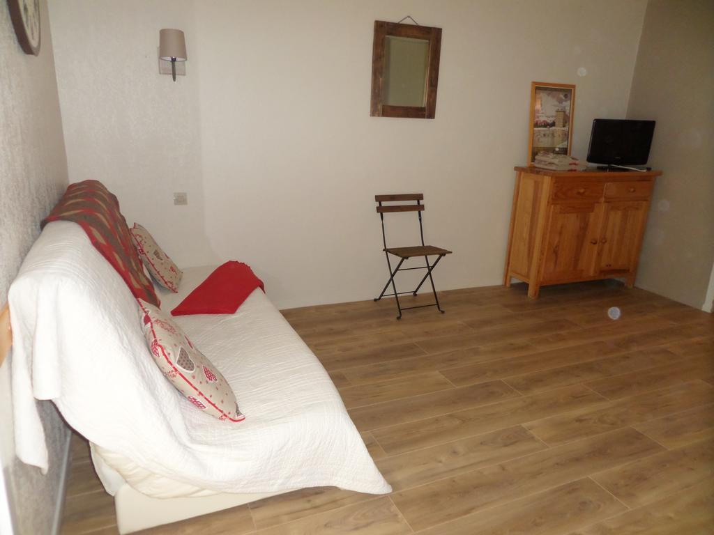 Font-Romeu-Odeillo-Via Appartements Les Balcons Du Soleil חדר תמונה